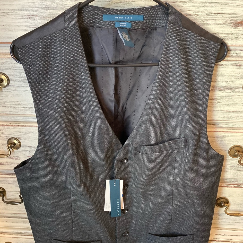 Brand new men’s vest